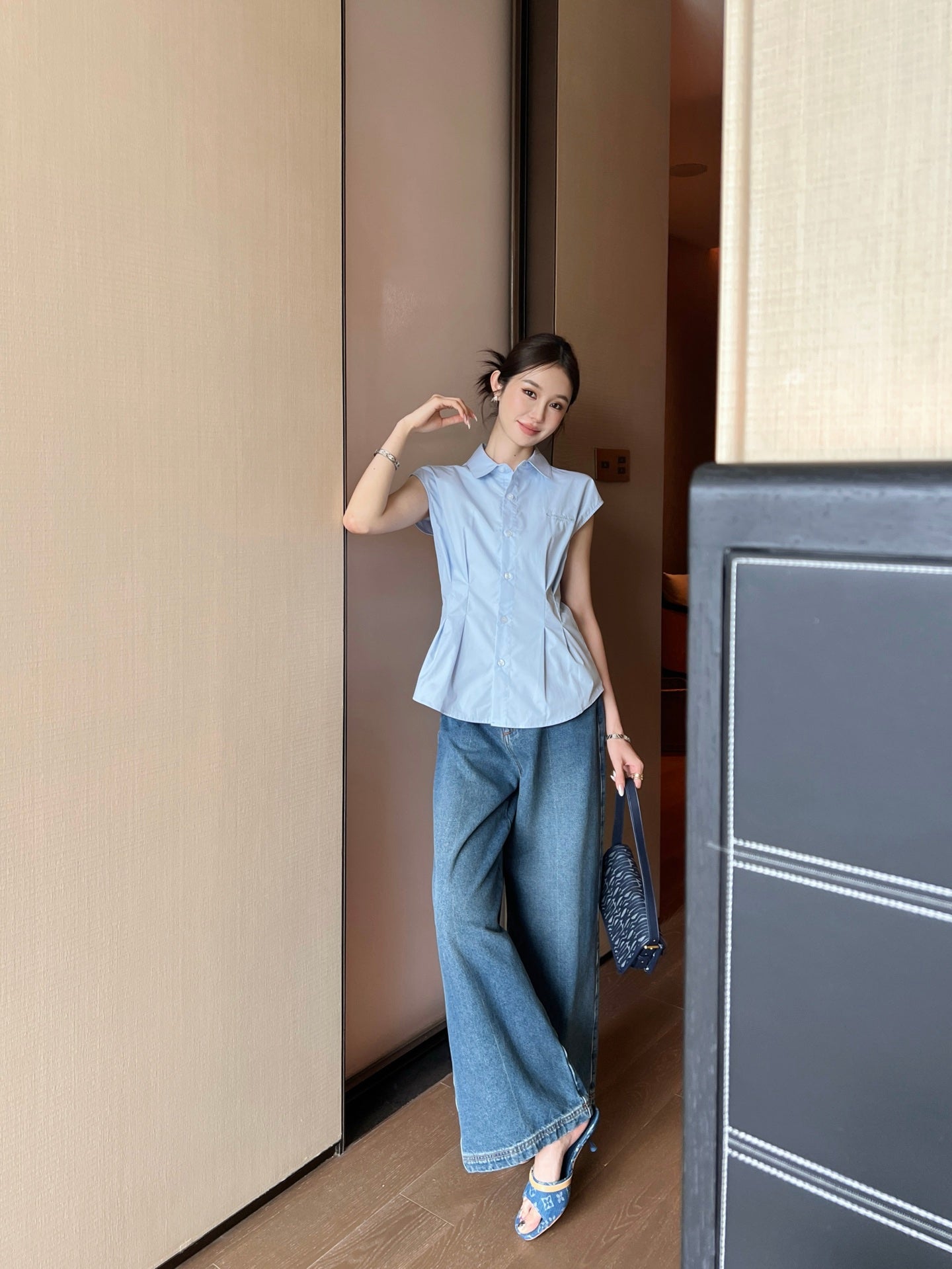 25ss sleeveless shirt