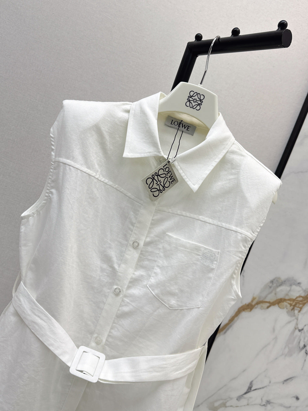 25ss sleeveless shirt
