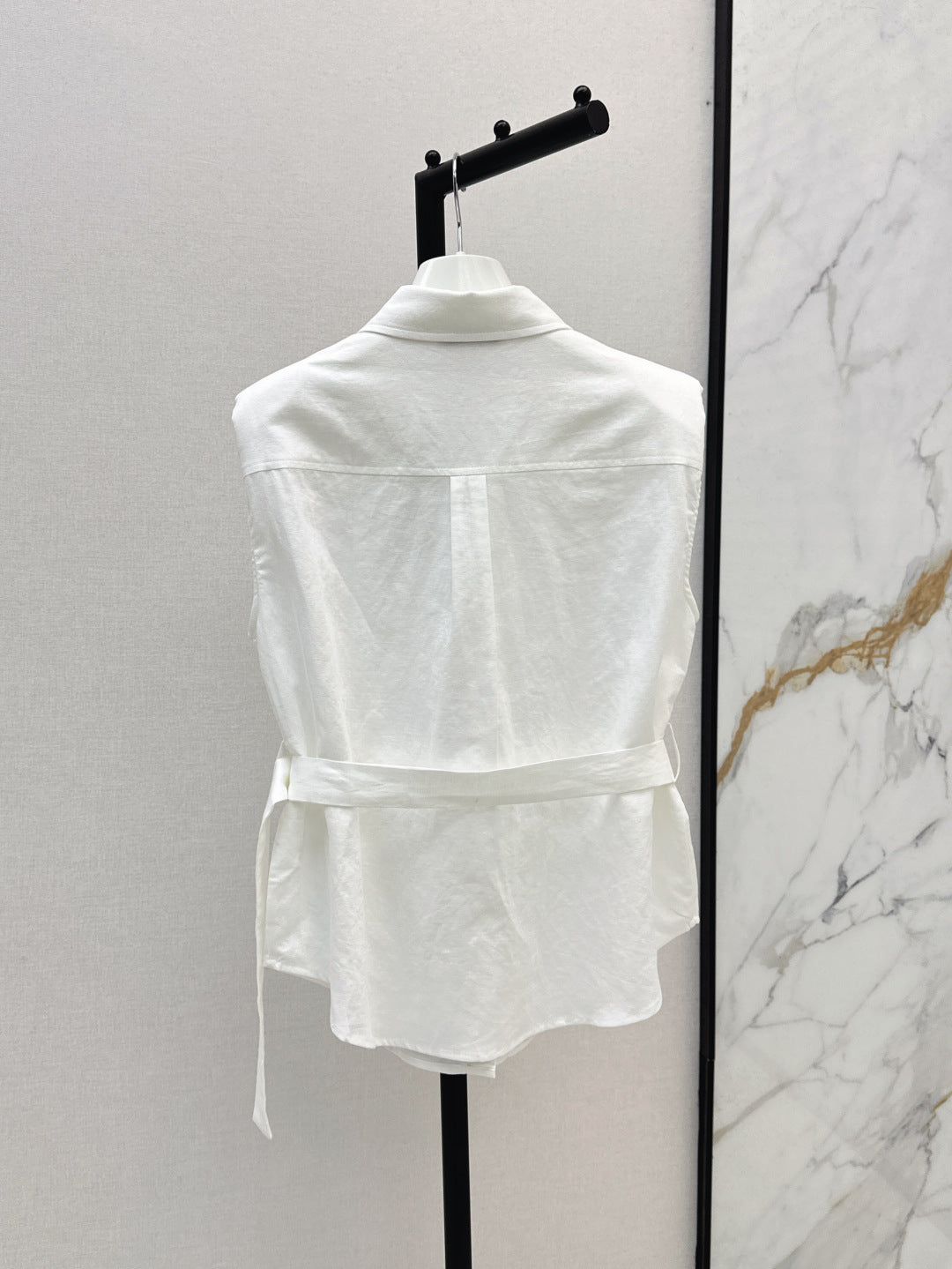 25ss sleeveless shirt