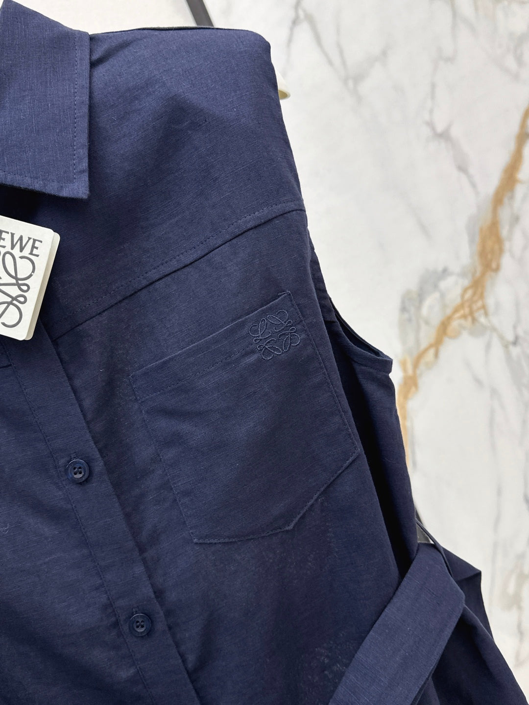 25ss sleeveless shirt