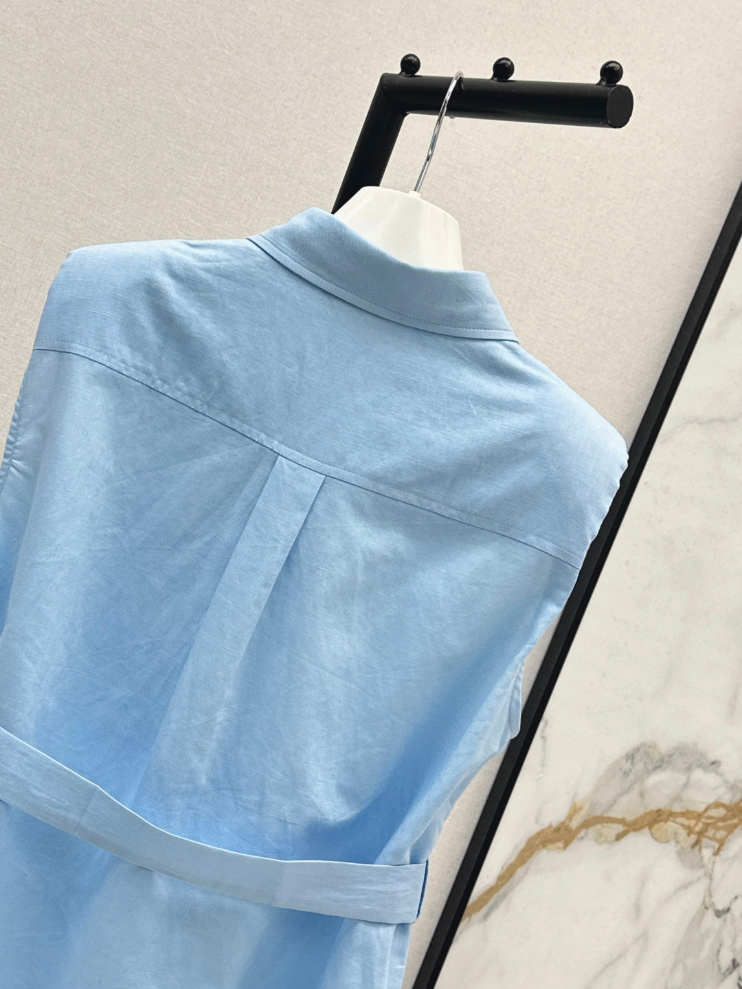 25ss sleeveless shirt