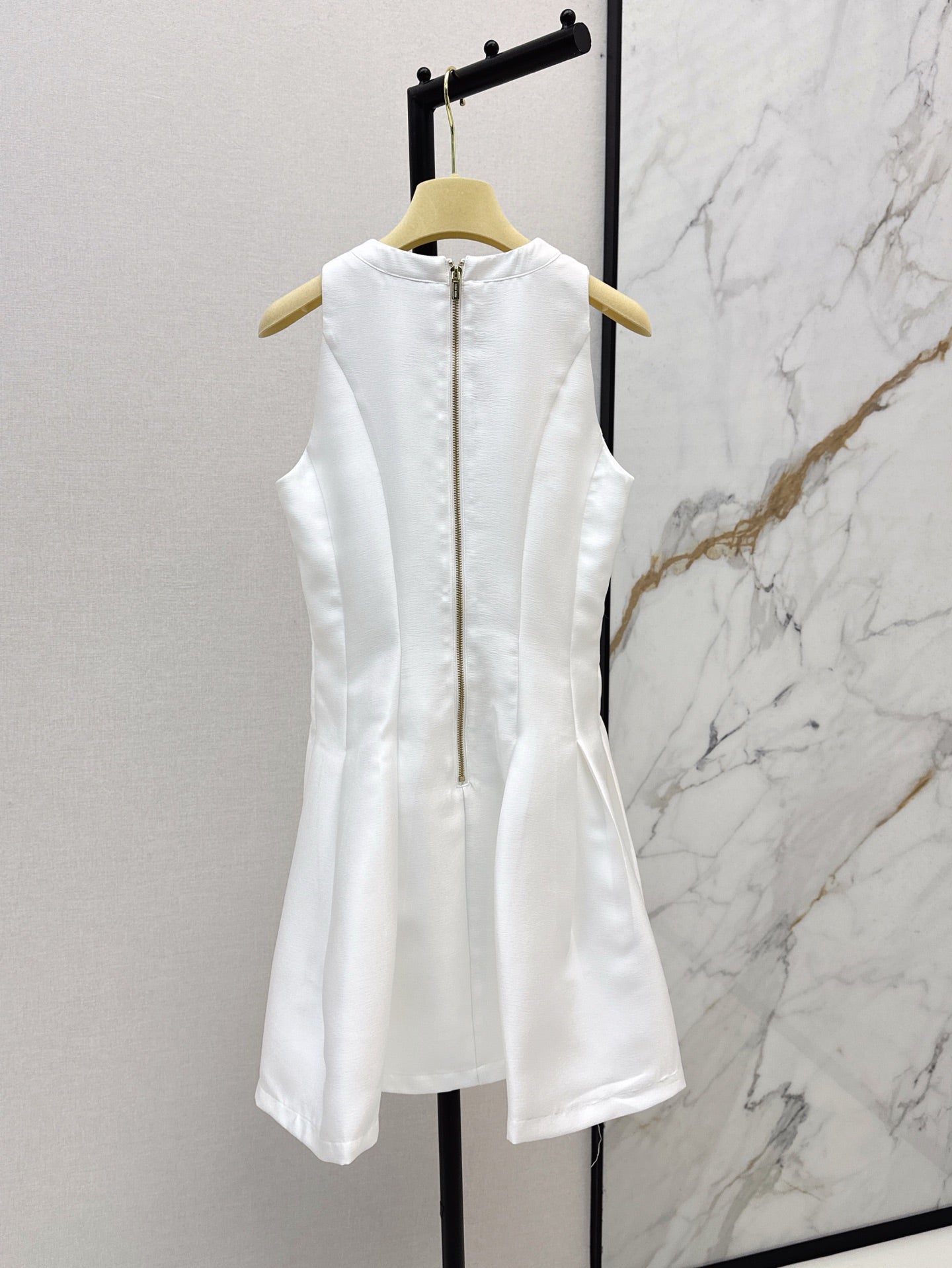 25ss sleeveless dress