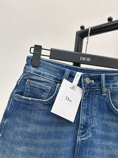 25ss embroidered short