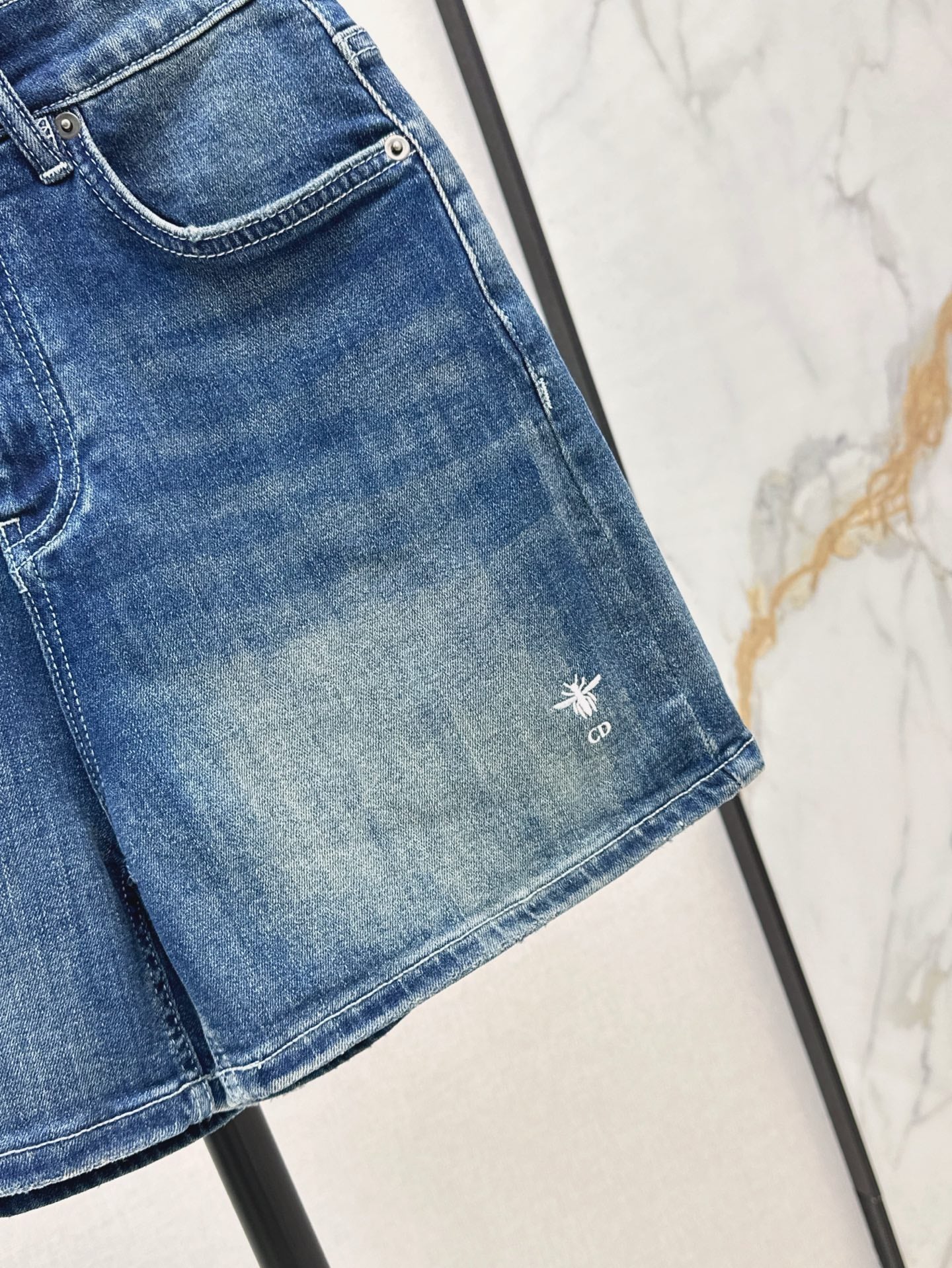 25ss embroidered short