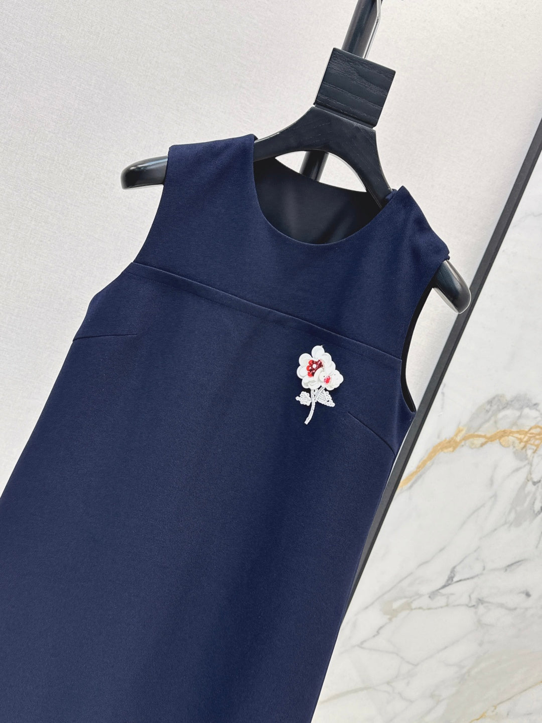 25SS sleeveless dress