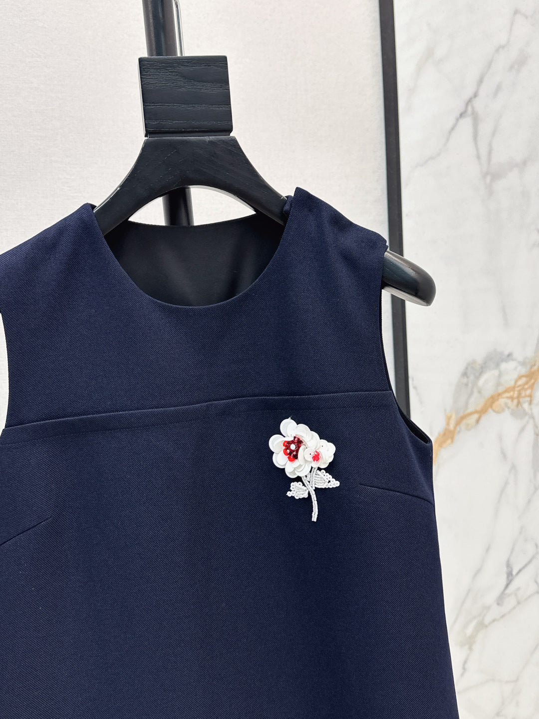 25SS sleeveless dress