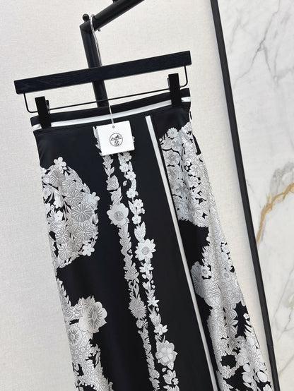 25ss Silk skirt