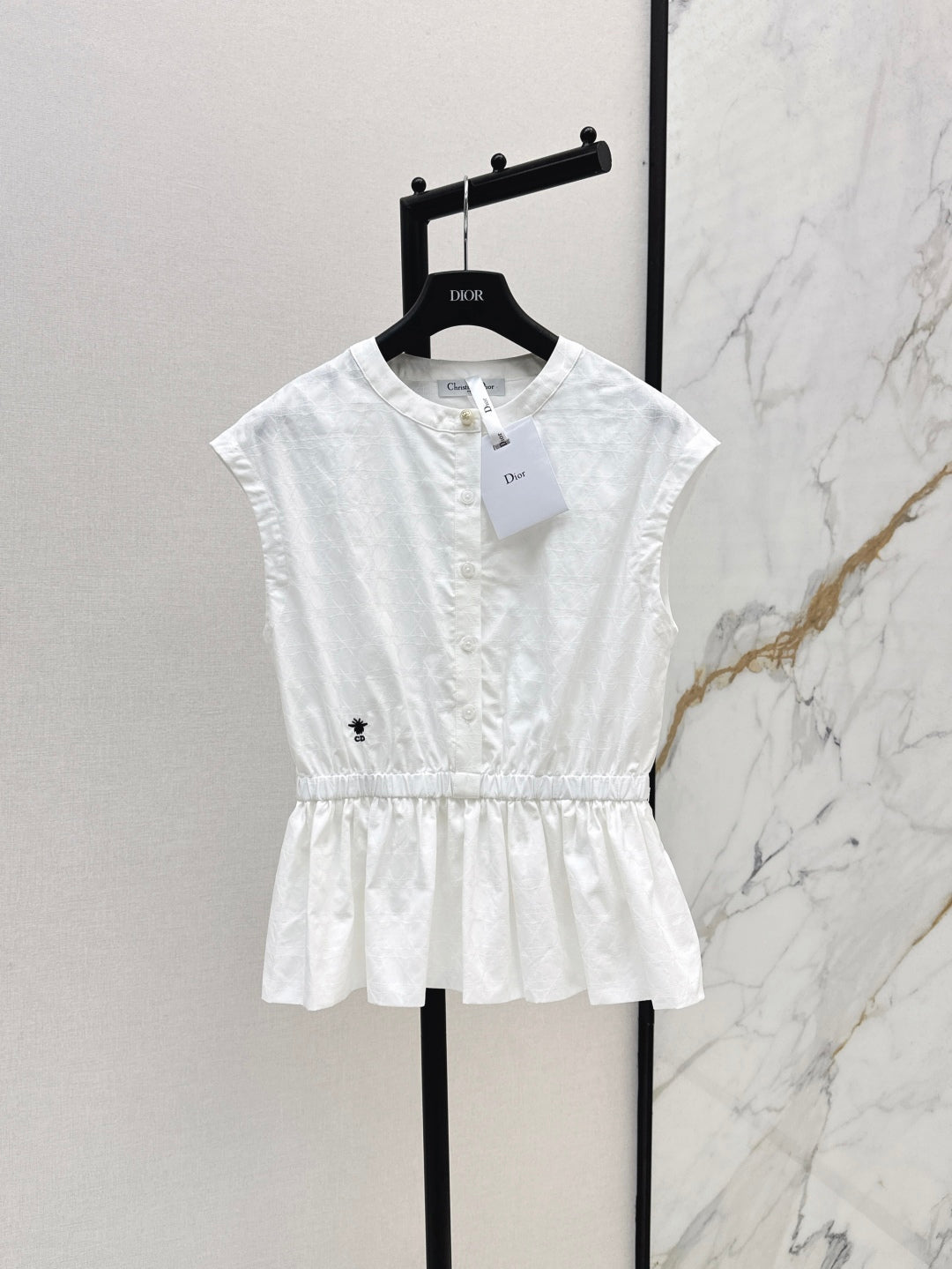 25ss sleeveless shirt