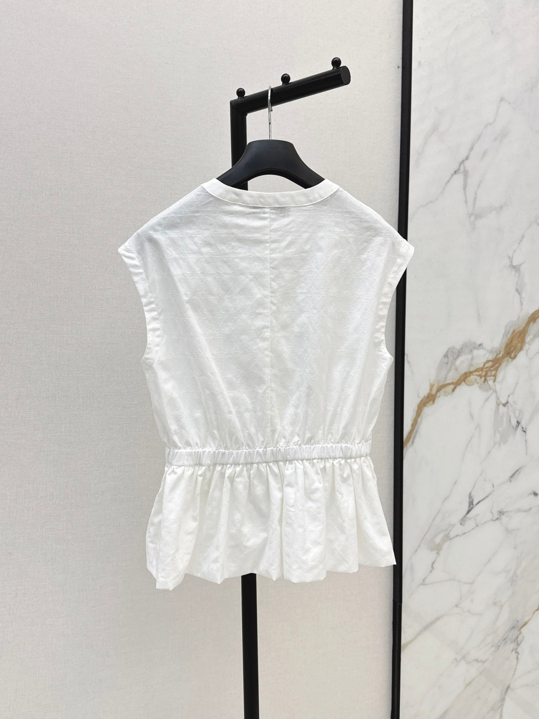 25ss sleeveless shirt