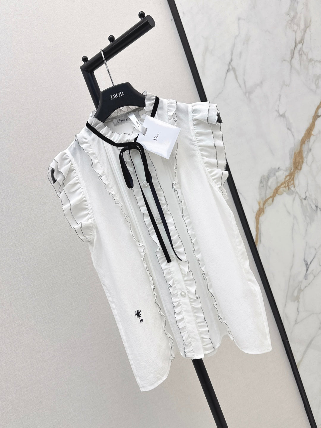 25SS silk sleeveless shirt