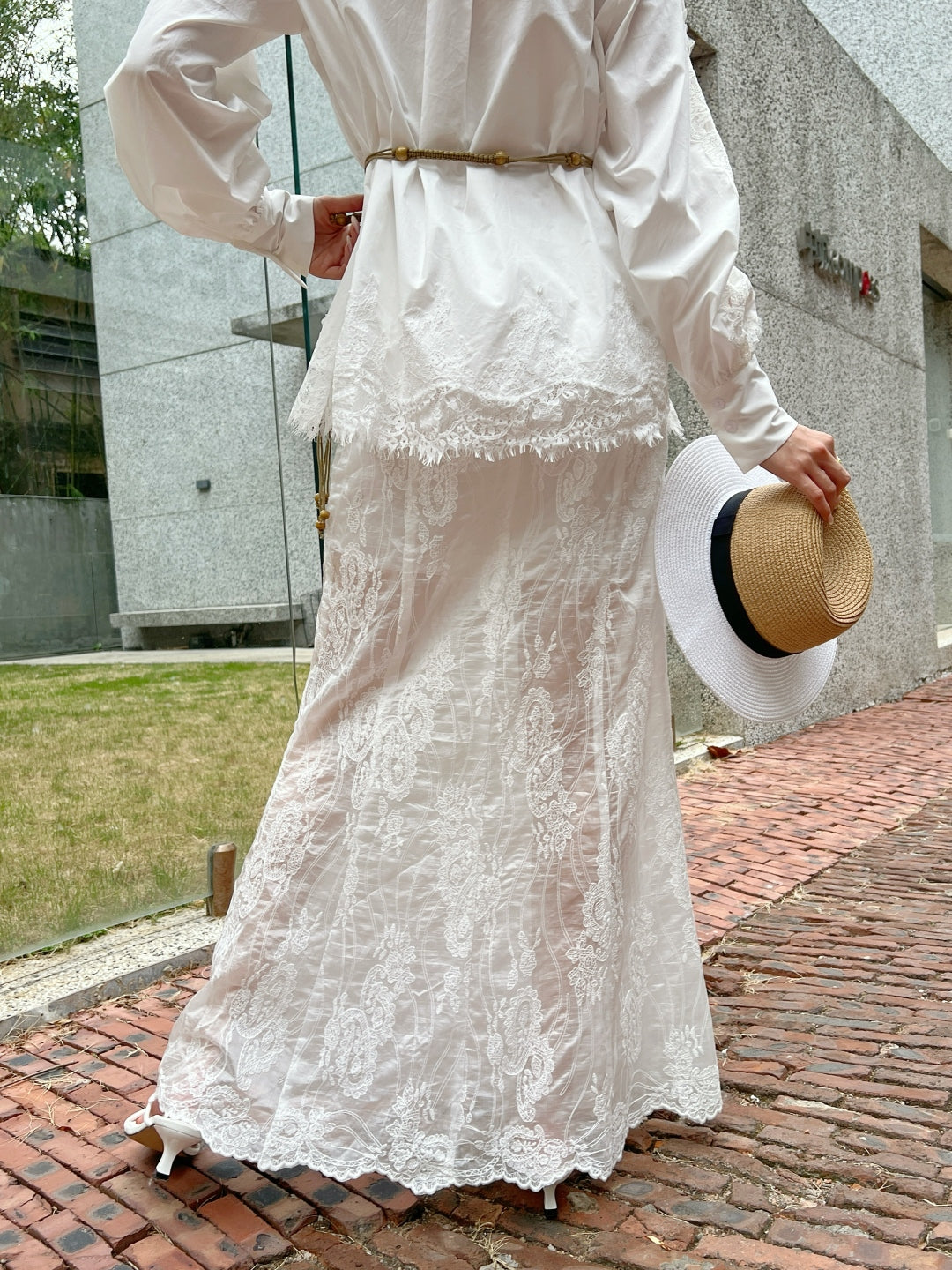 25ss lace hollow skirt