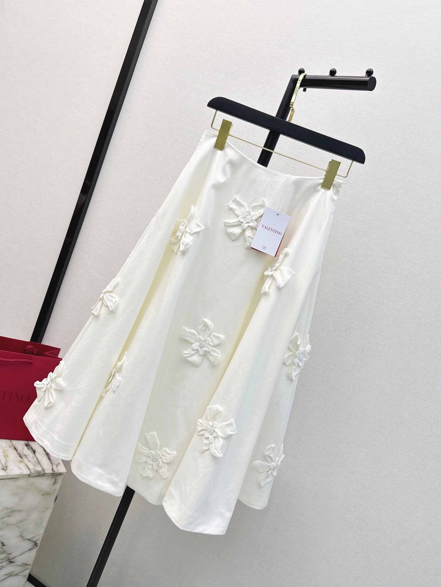25ss embroidered skirt