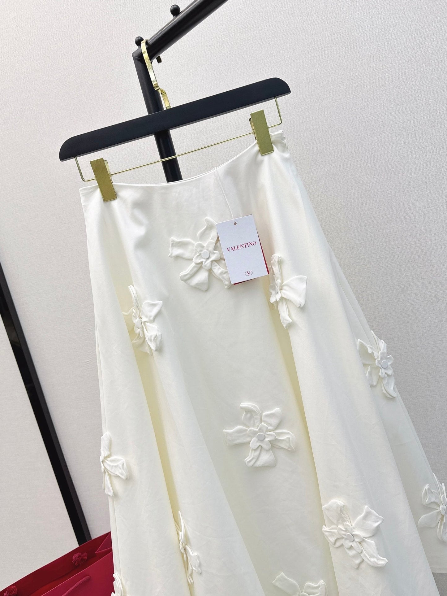 25ss embroidered skirt