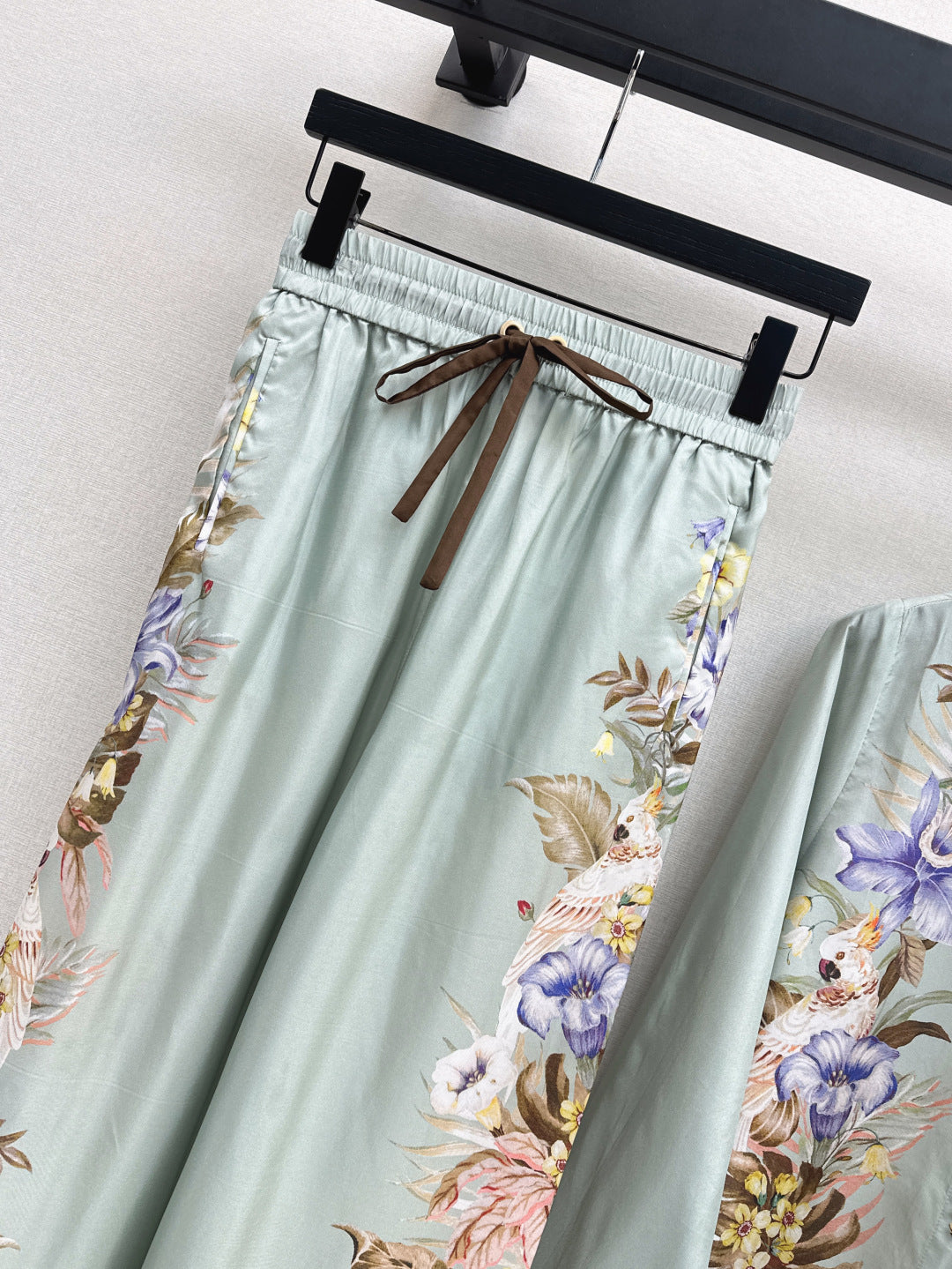 25ss silk pants
