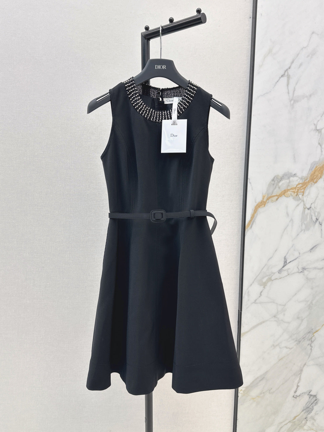 25SS sleeveless dress