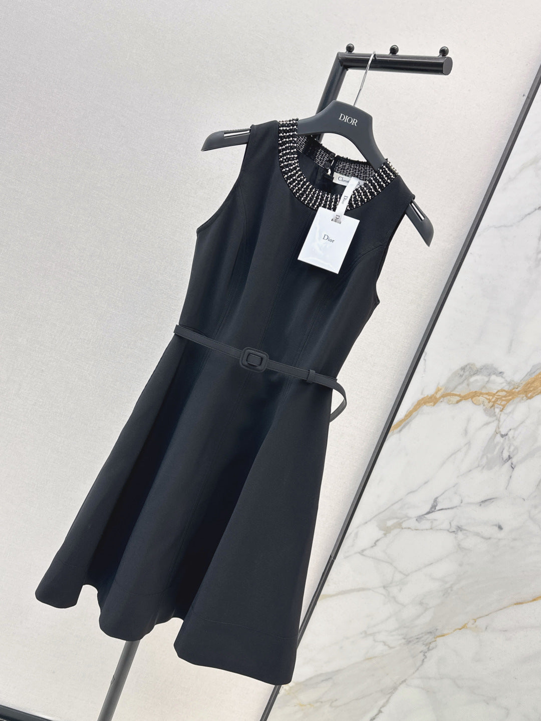 25SS sleeveless dress