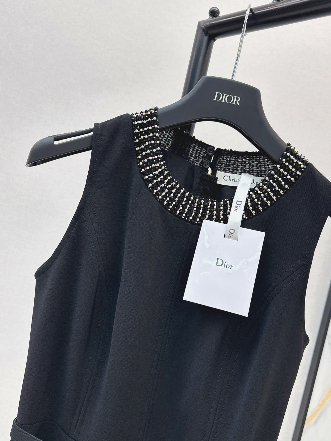 25SS sleeveless dress