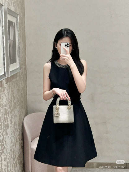 25SS sleeveless dress