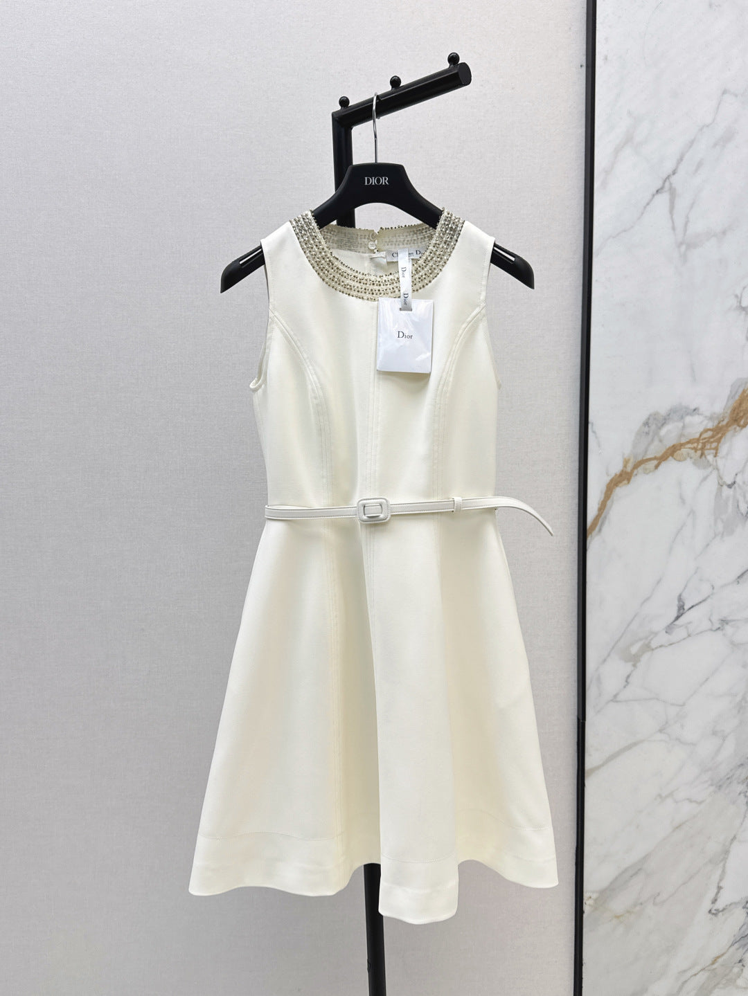 25SS sleeveless dress