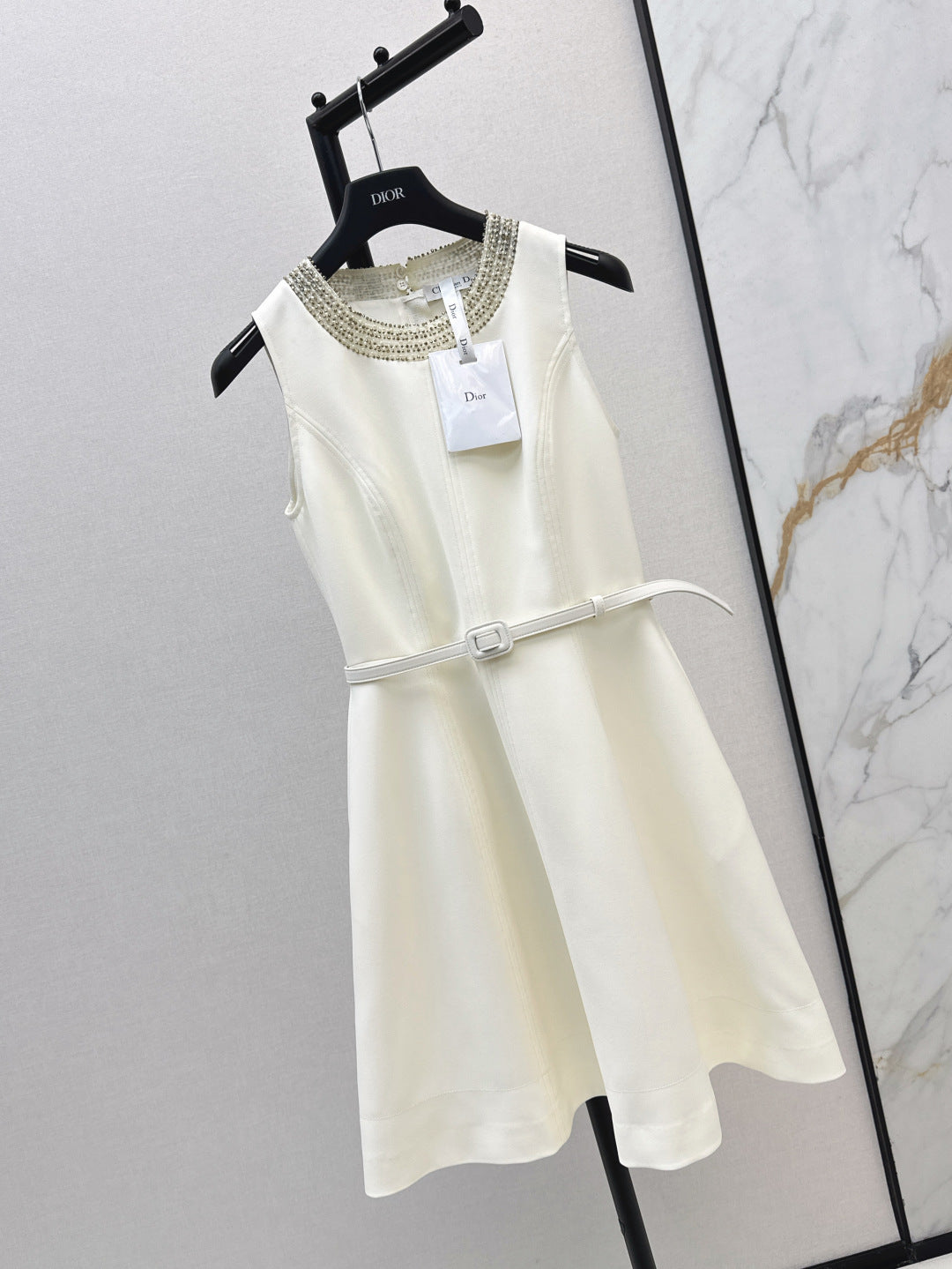 25SS sleeveless dress