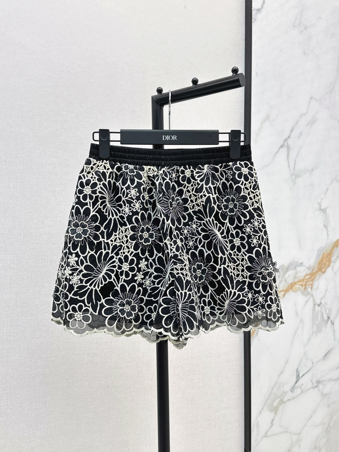 25ss embroidered skirt