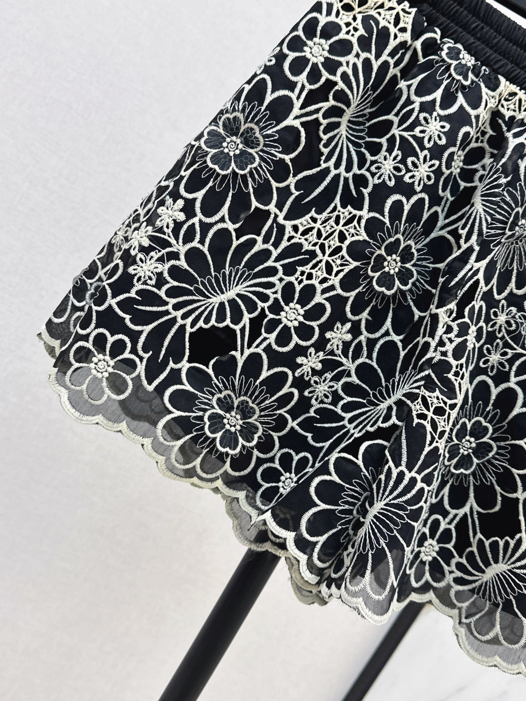 25ss embroidered skirt
