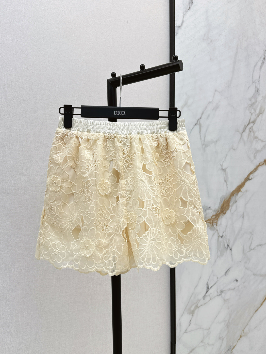 25ss embroidered skirt