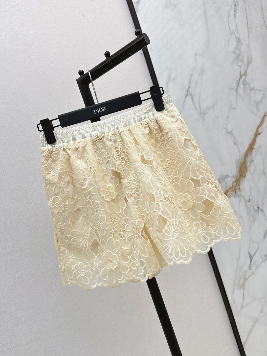 25ss embroidered skirt
