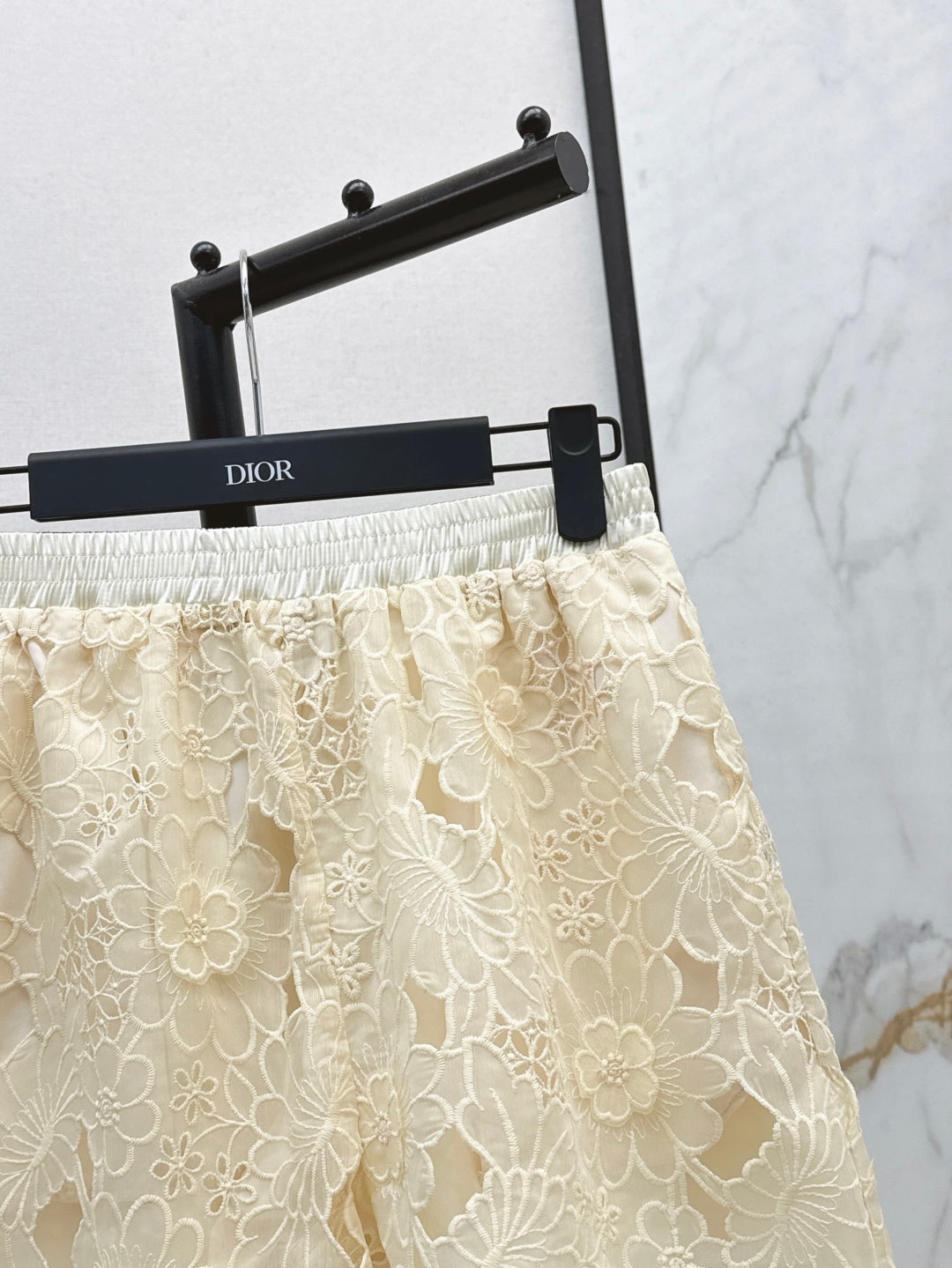 25ss embroidered skirt