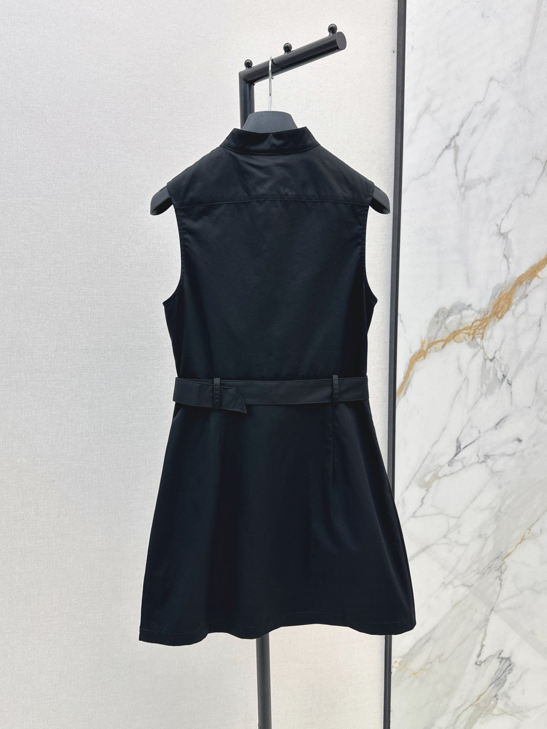 25SS sleeveless dress