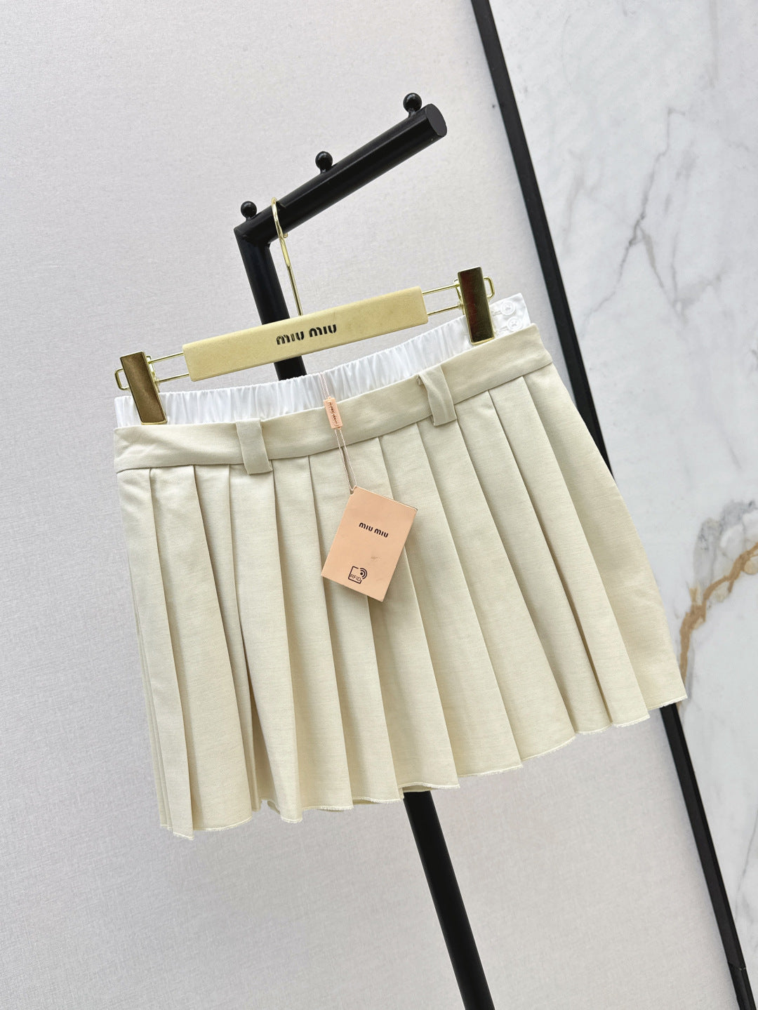 25ss pleated skirt