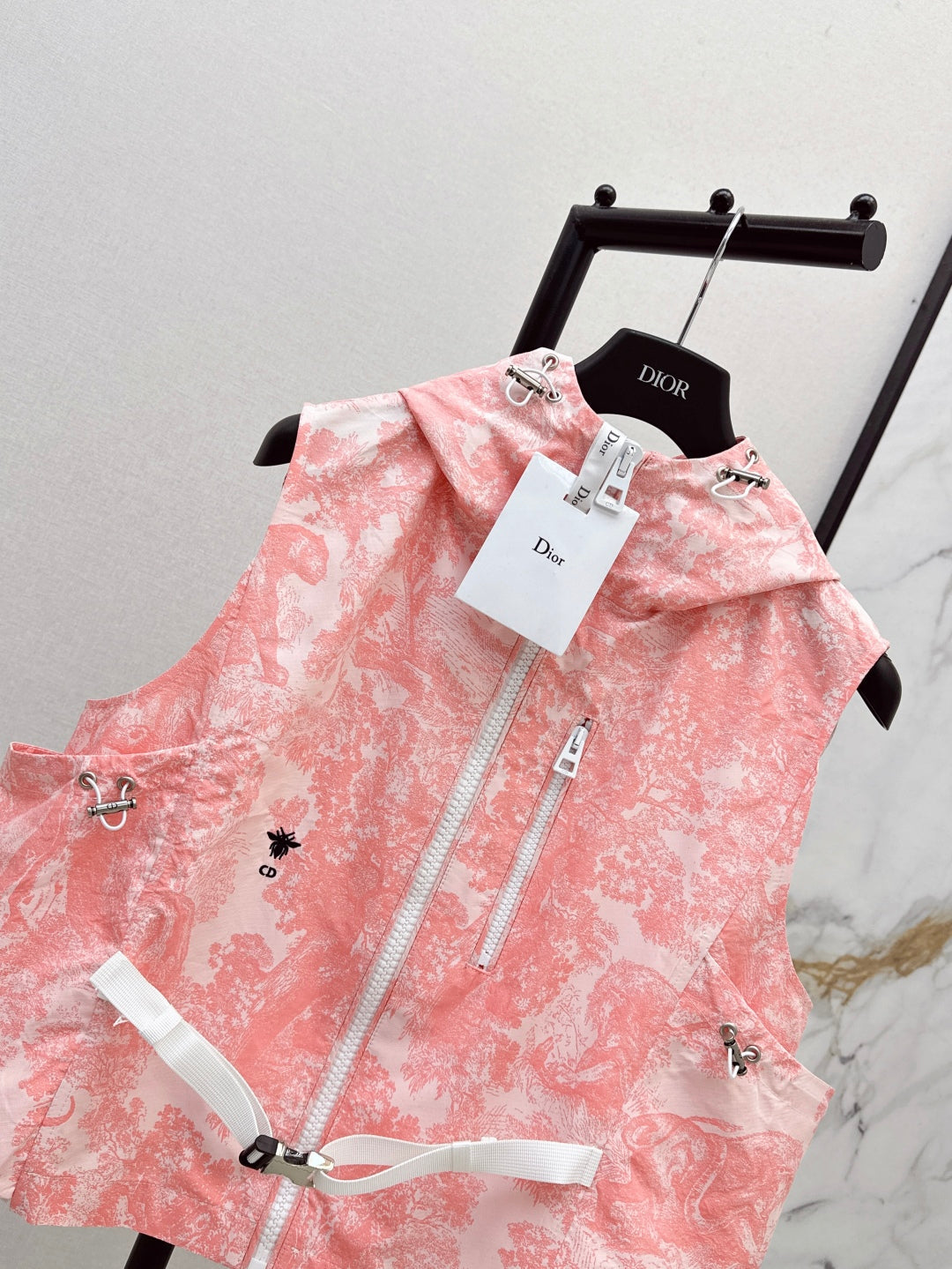 25SS sleeveless jacket