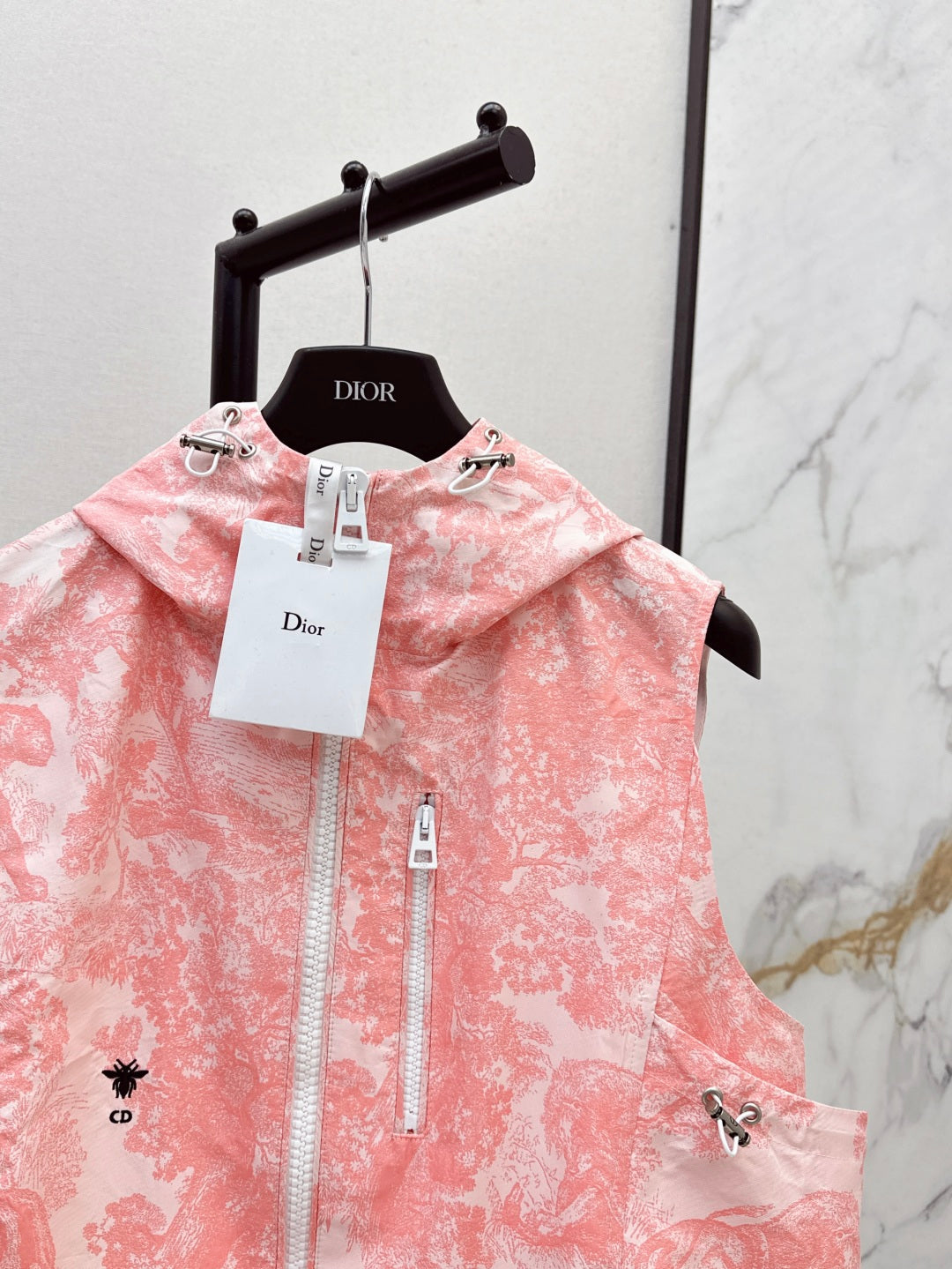 25SS sleeveless jacket