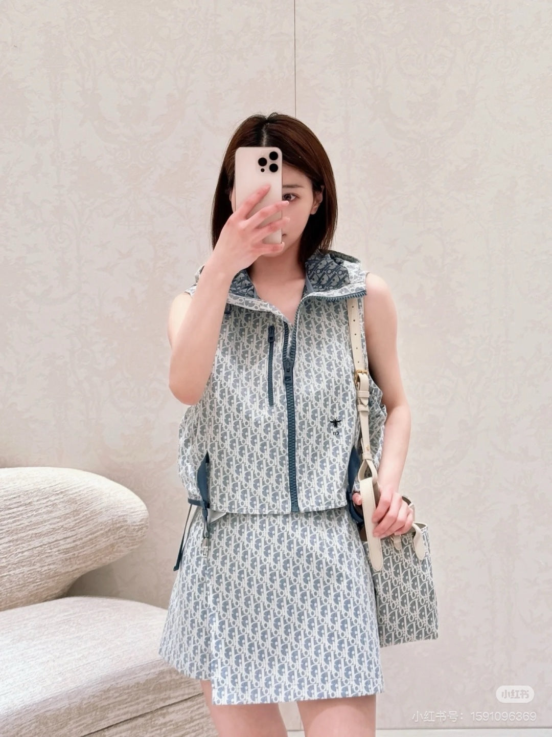 25SS MISS D sleeveless jacket
