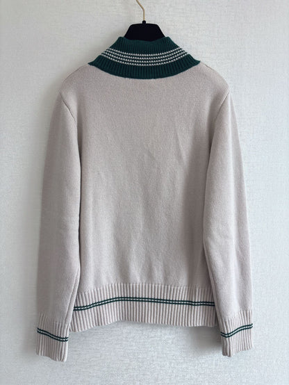 25FW V-neck sweater