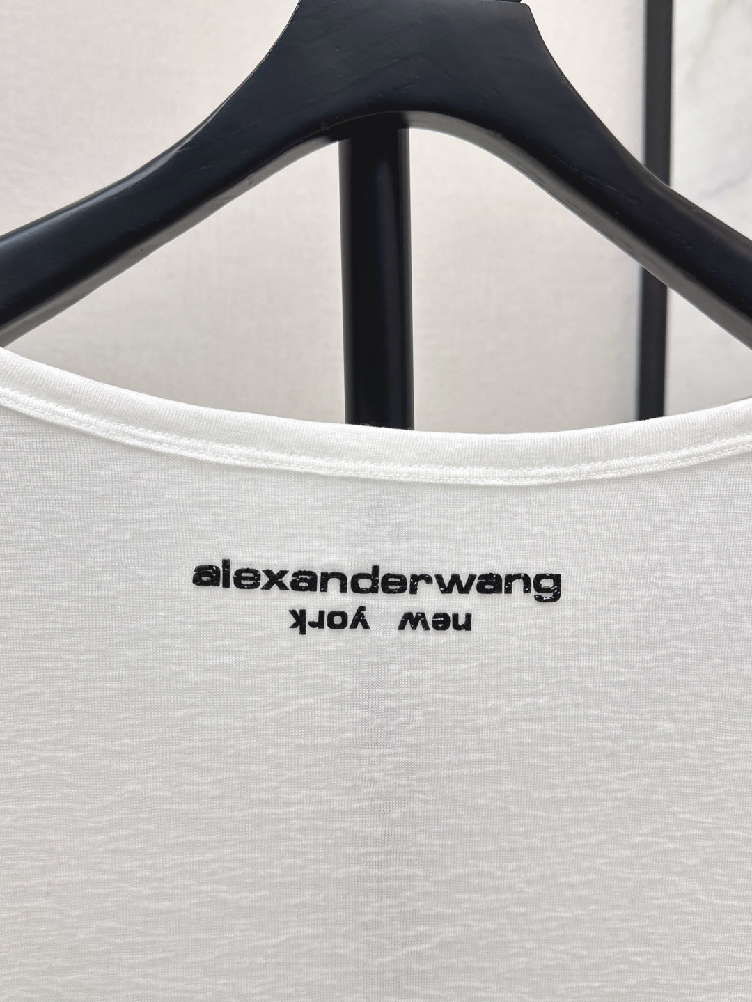 25ss off-shoulder shirt