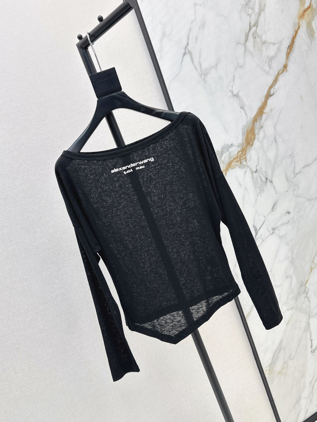 25ss off-shoulder shirt