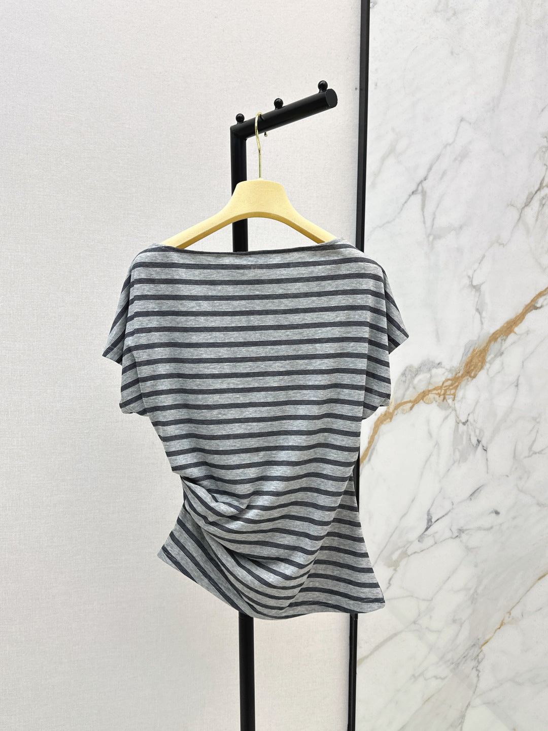 25ss off-shoulder t-shirt