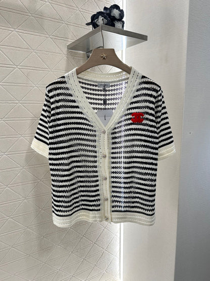 ♥2025 new product Knitted short-sleeved cardigan