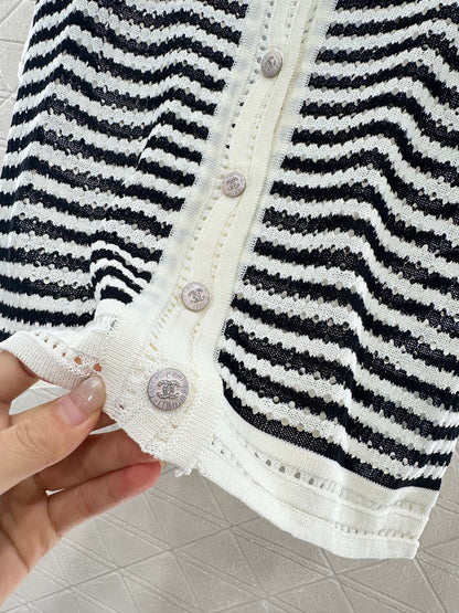 ♥2025 new product Knitted short-sleeved cardigan