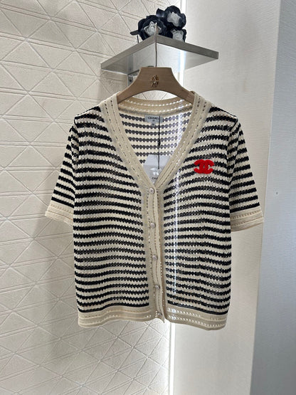 ♥2025 new product Knitted short-sleeved cardigan