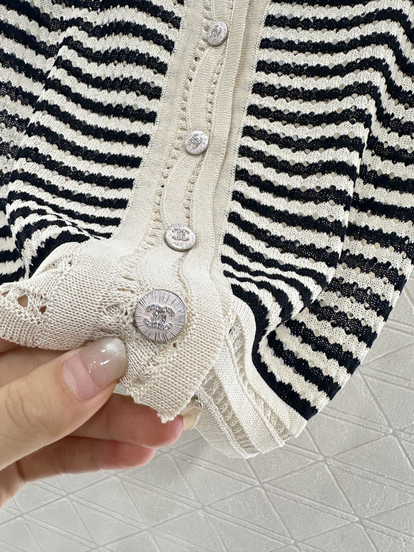 ♥2025 new product Knitted short-sleeved cardigan