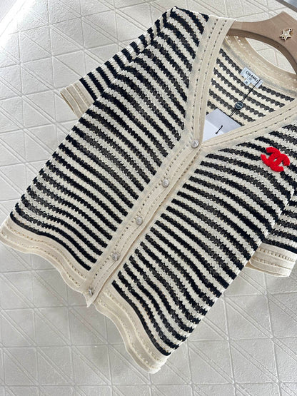 ♥2025 new product Knitted short-sleeved cardigan