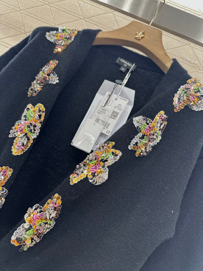 ♥2025 new product Beaded knitted cardigan