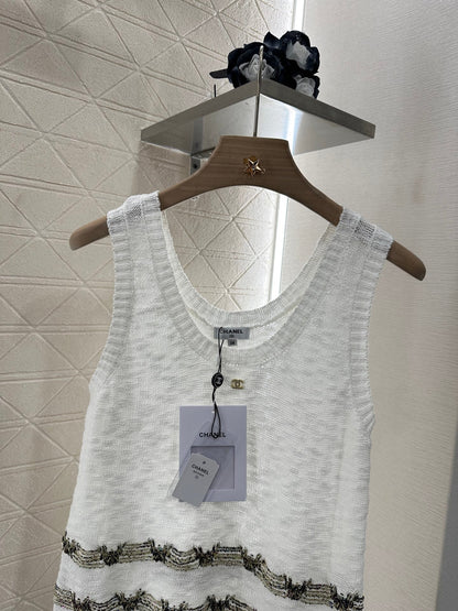 ♥2025 new product Embroidered knitted vest