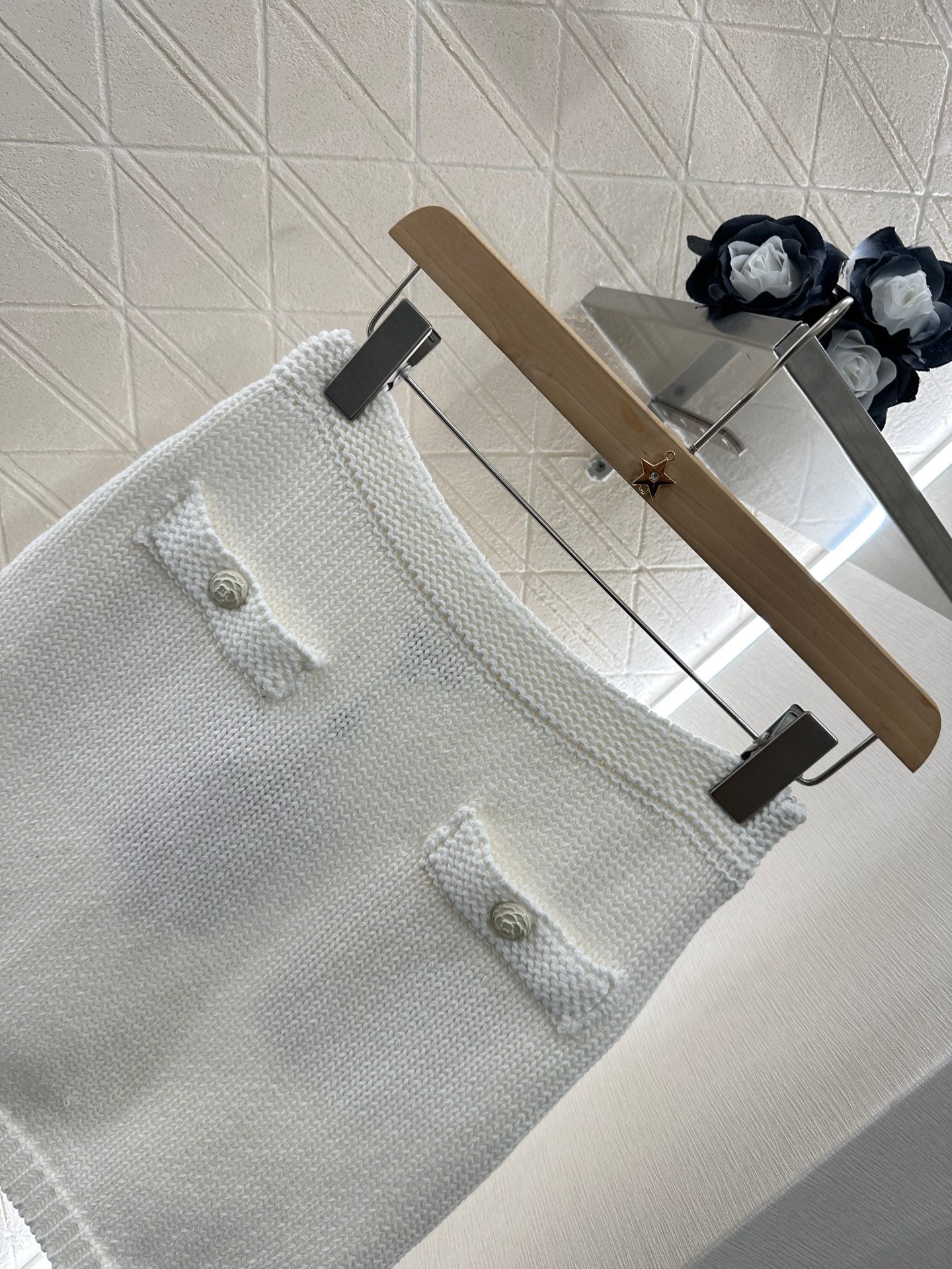 2025 new products Cardigan and skirt set