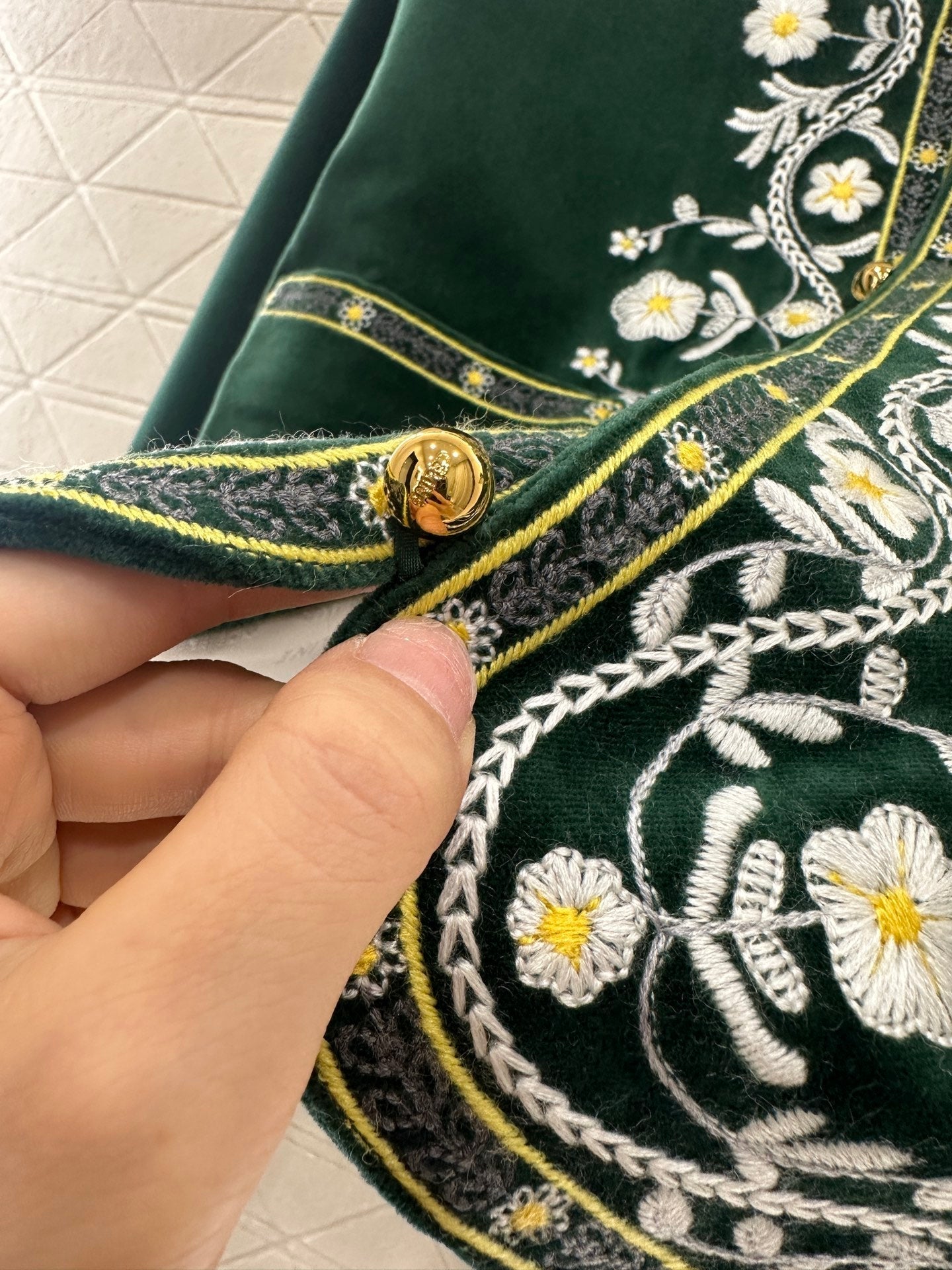 2025 new product Velvet embroidered jacket