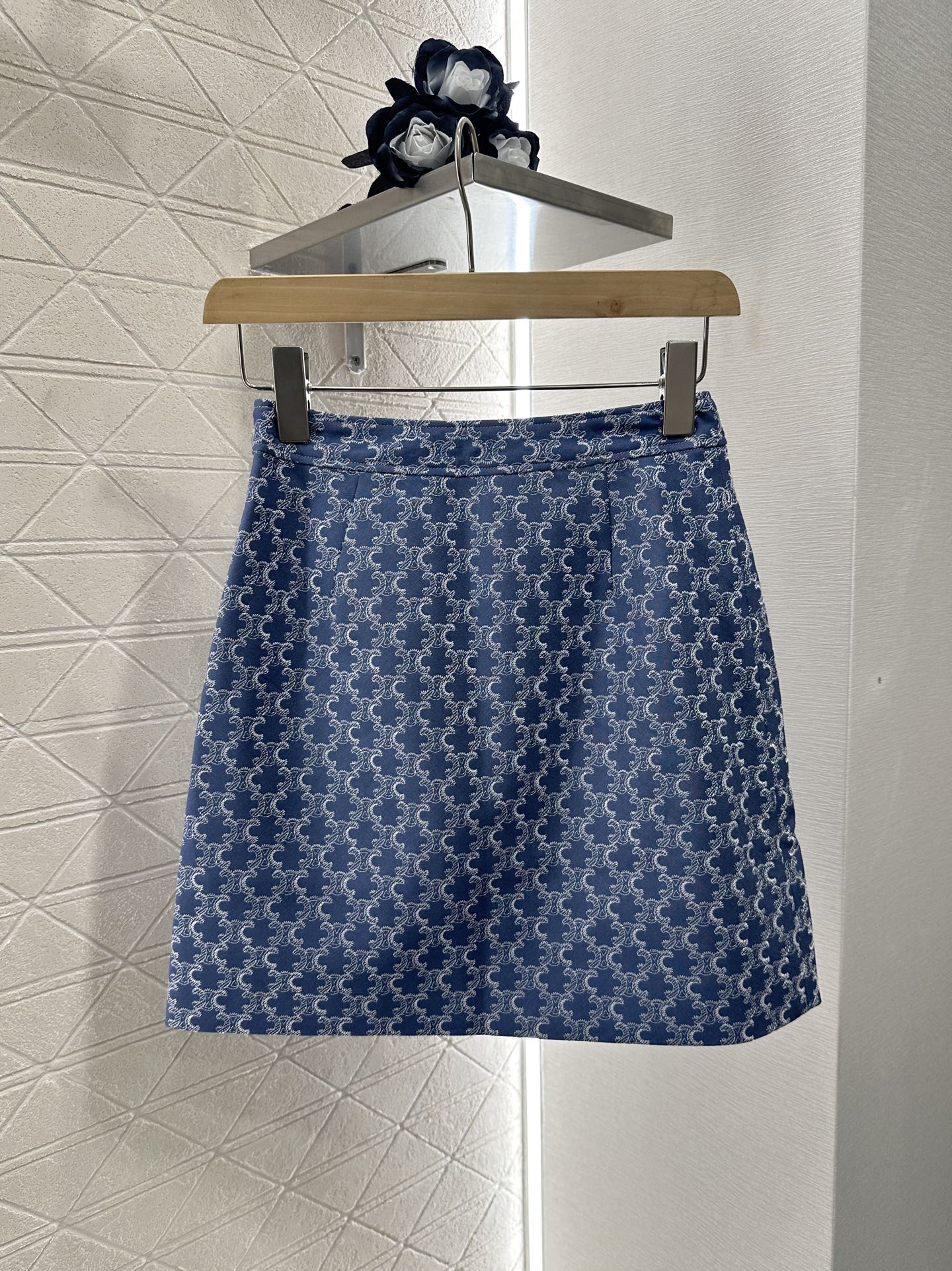 2025 new product Embroidered jacket and skirt set