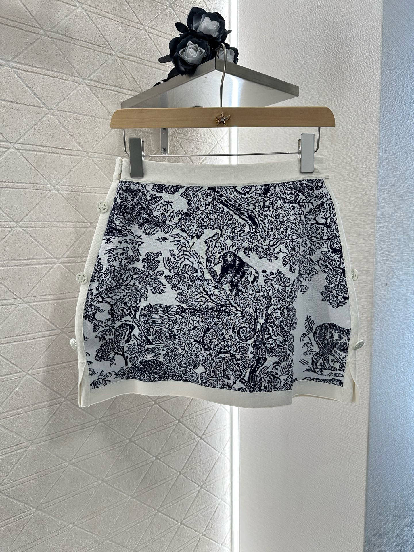 2025 new products Short skirt suit