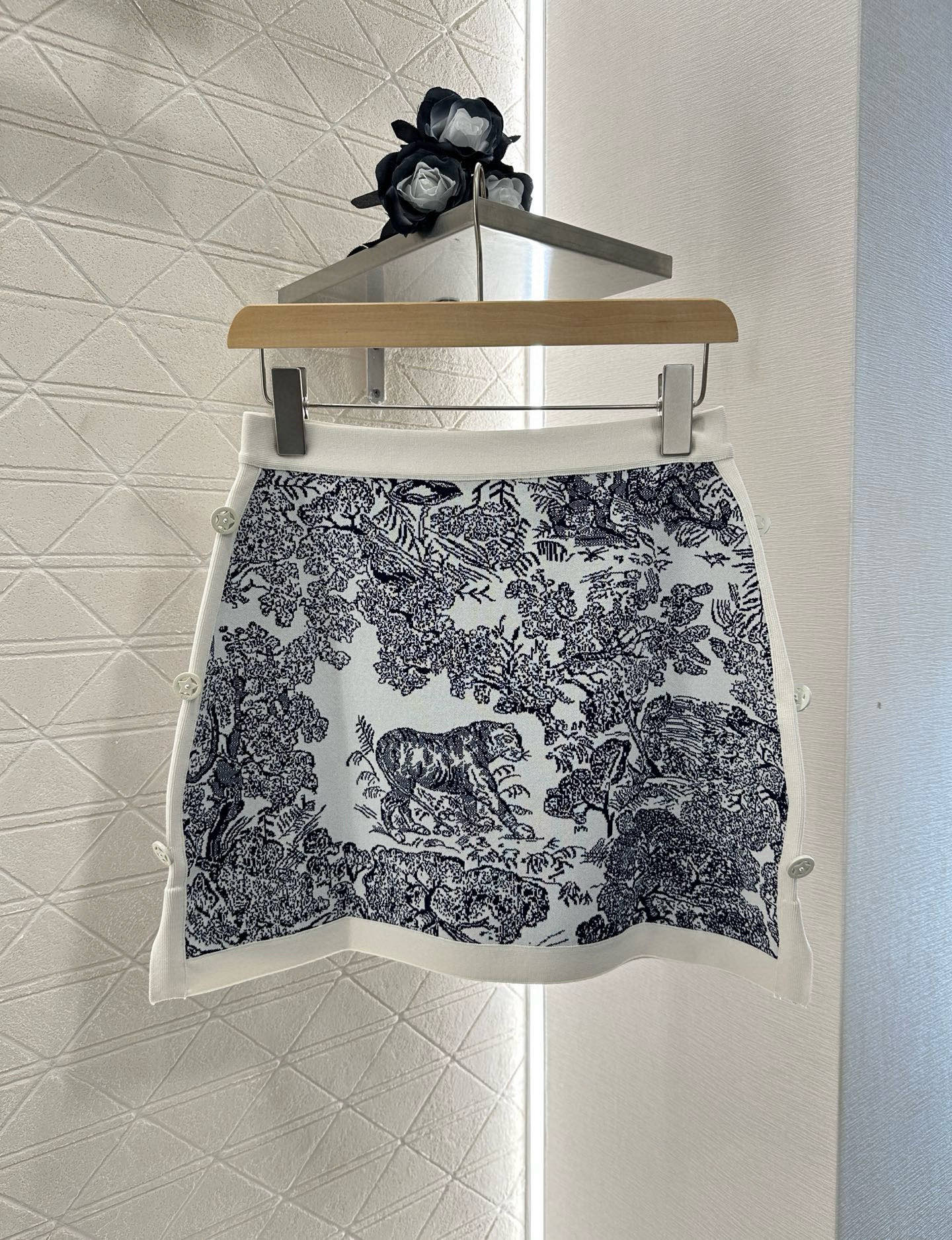 2025 new products Short skirt suit